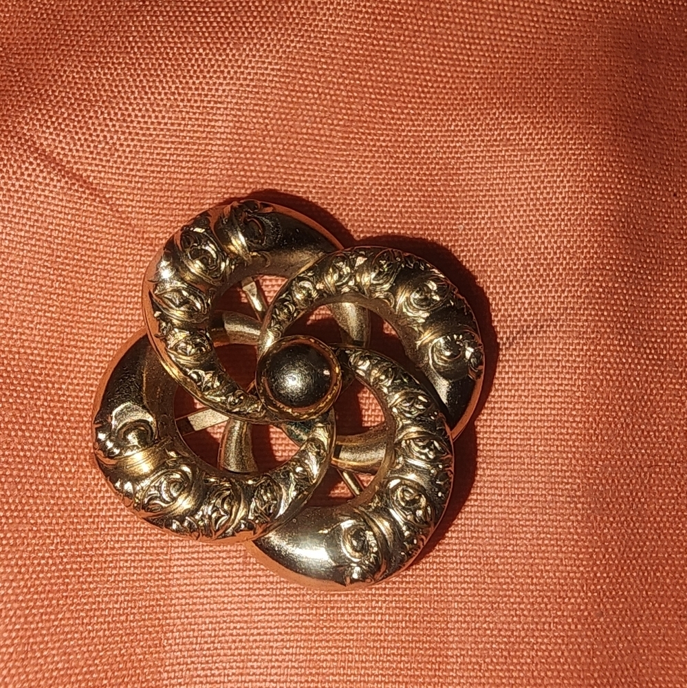 Antique Victorian Gold Filled Love Knot Pin Love Knot Brooch